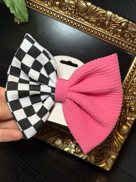 Retro Chick - Clip Bow