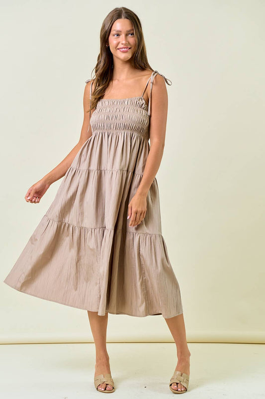 Crinkle Textured Tiered Midi Dress
