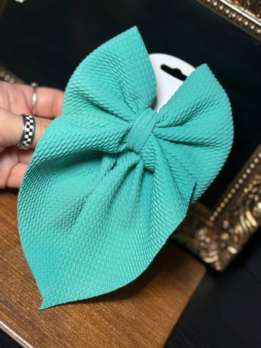 Spearmint - Sailor Clip Bow