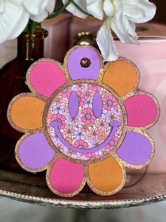 Flower Smiley Freshie - Scent: Black Ice