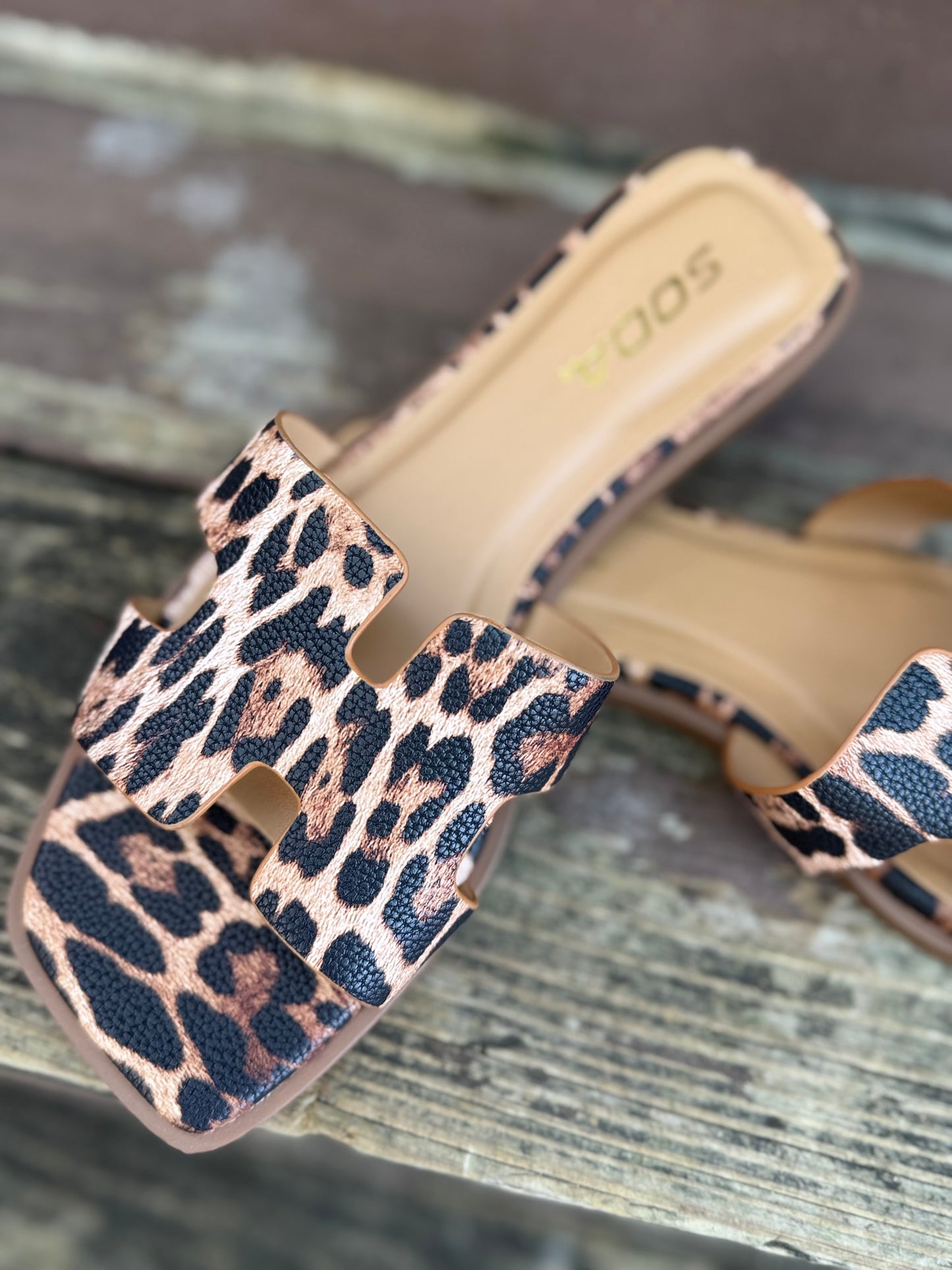 The Savannah Slip On - Leopard