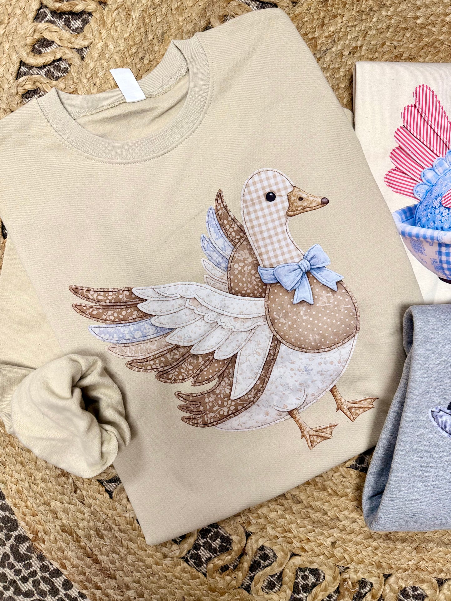 Granny the Goose - Sand