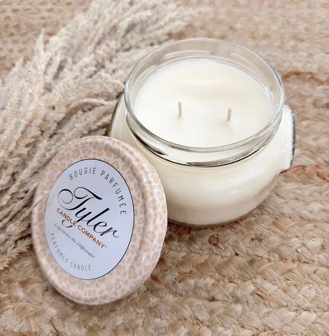 Tyler 22oz | 2 - Wick Candle