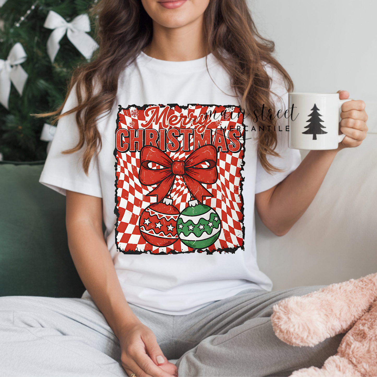 Retro Christmas Tee