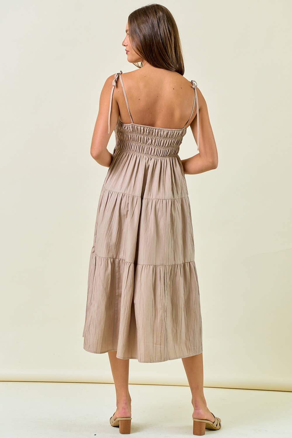 Crinkle Textured Tiered Midi Dress
